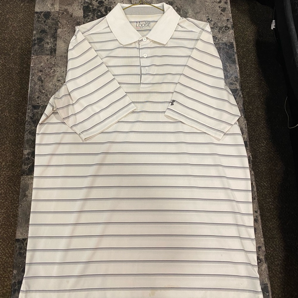 Sz. Large Under Armor Golf Shirt (loose